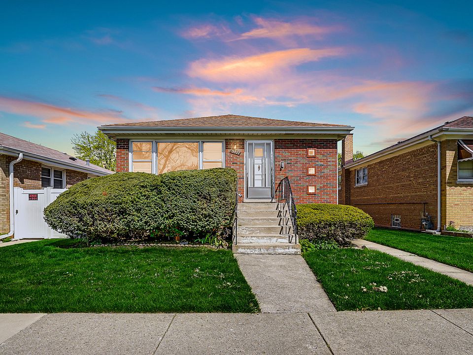 1st image of 3327 Calwagner St