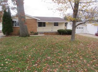3900 Yale Dr, Lorain, OH 44055