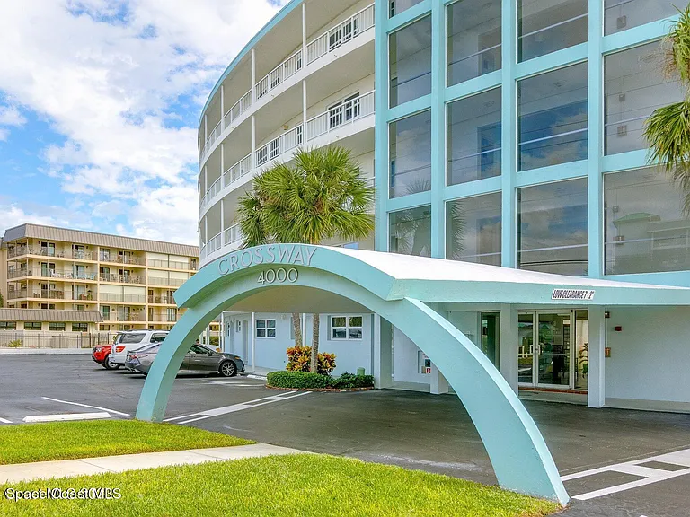 4000 Ocean Beach Blvd #2K — Photo 2