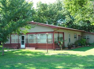 605 3rd St, Oswego, KS 67356