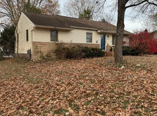 5458 Vincent Ave, Waterford, MI 48327