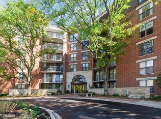 509 Aurora Ave UNIT 116, Naperville, IL 60540