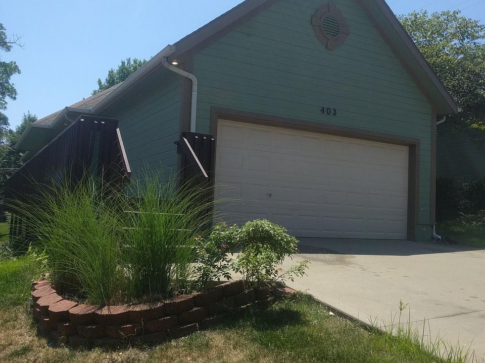 1st image of 403 NE 55th St