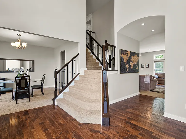 10599 Geist View Dr — Photo 13