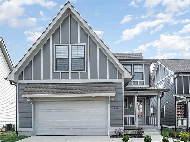 712 Caraway Ln — Photo 1