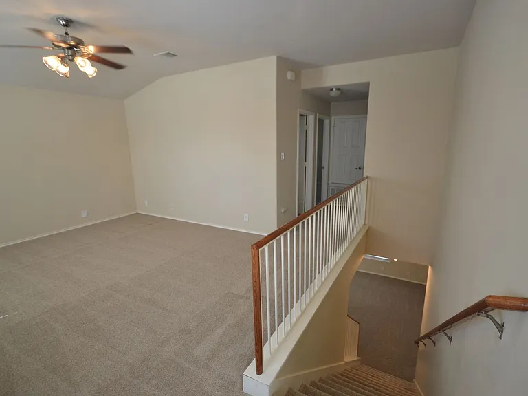 409 Riverine Way — Photo 10