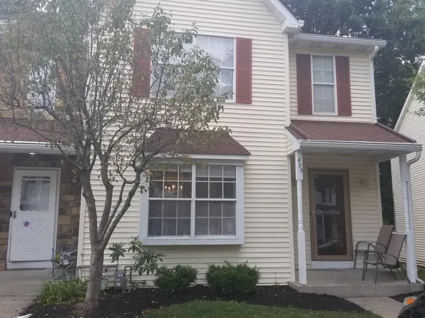 409 Rose Ct, Lakewood, NJ 08701
