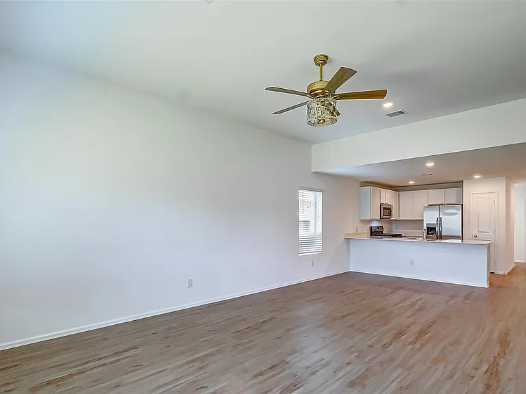 1495 Twilight Green Dr — Photo 9