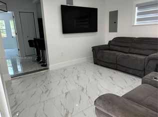 2968 SW 16th St #2, Miami, FL 33145