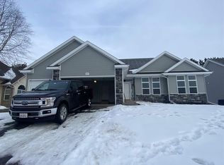 2917 Deer Path Way, Beloit, WI 53511