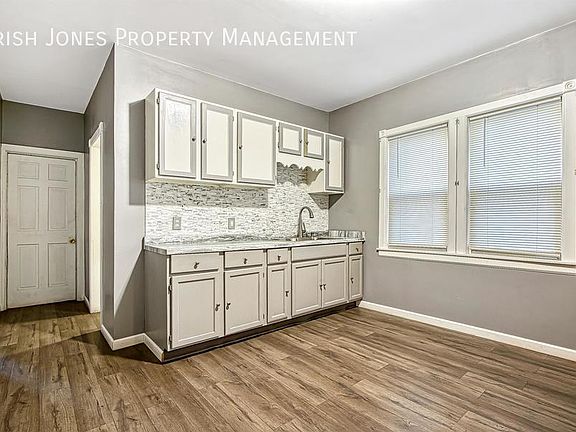 5th image of 700 Hopkins St APT 1