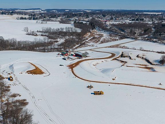 5th image of 1001 Kirchner Rd