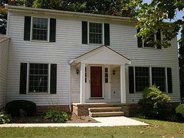 1st image of 7770 Oakridge Dr
