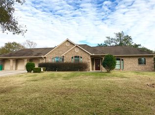 619 Youpon Dr, Seabrook, TX 77586