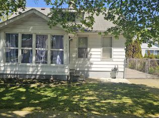 1866 Euclid St, Lincoln Park, MI 48146