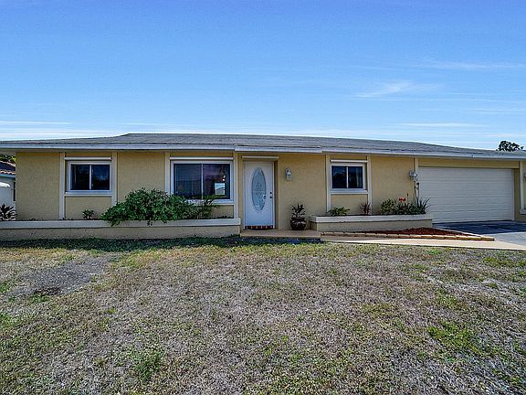 3rd image of 1106 SE 17th St