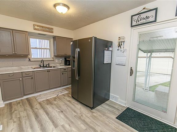 4th image of 6289 Brookmere Dr