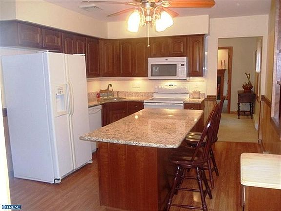 2nd image of 55 Woodbrooke Dr
