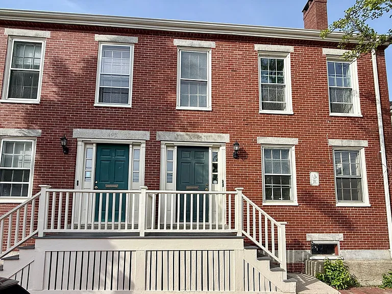 105 Brackett St #3 — Photo 1