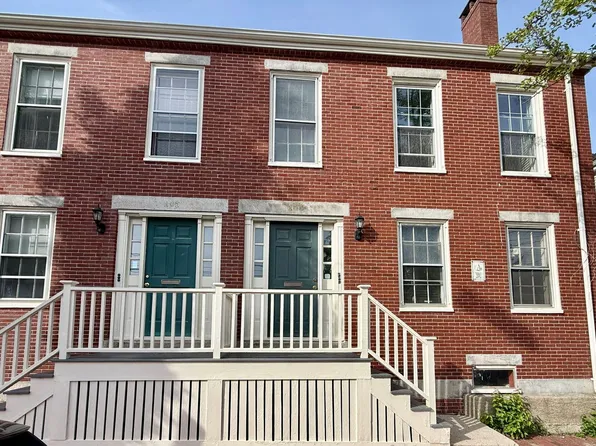 105 Brackett St #3, Portland, ME 04102