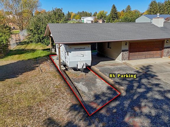 3rd image of 1418 S Shamrock St