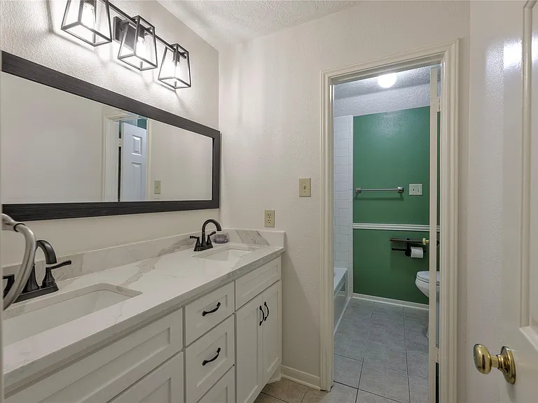 6510 Summit Ridge Ct — Photo 15