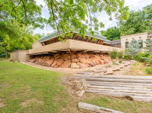 25 Woodlands Dr, Enid, OK 73703