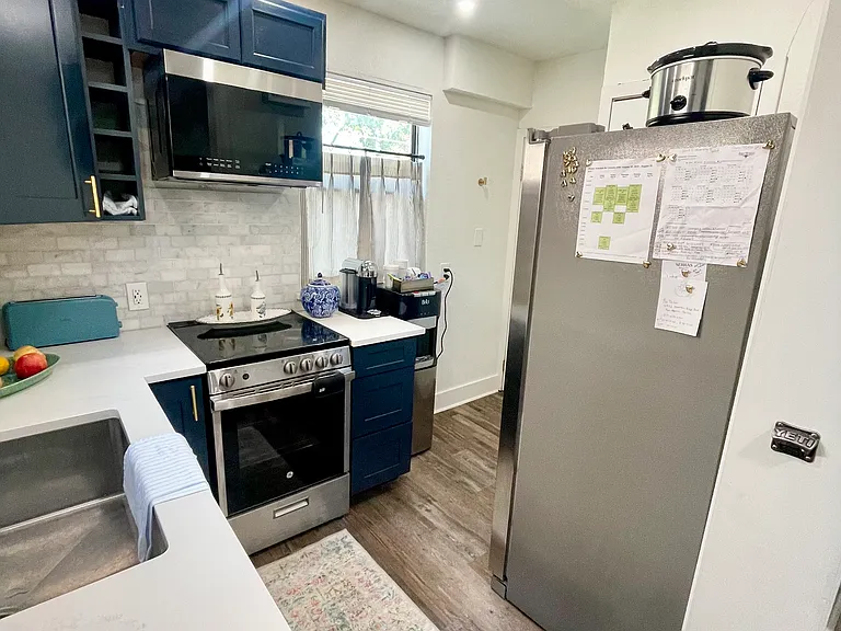 3247 S University Dr — Photo 8