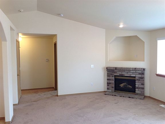 4th image of 19208 12th Avenue Ct E