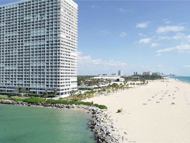 2200 S Ocean Ln #710 — Photo 38