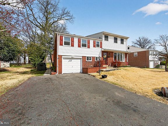 3rd image of 341 Harwicke Rd