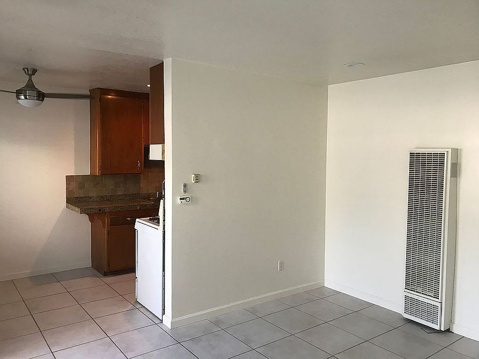 1st image of 311 Mesa Dr APT 5