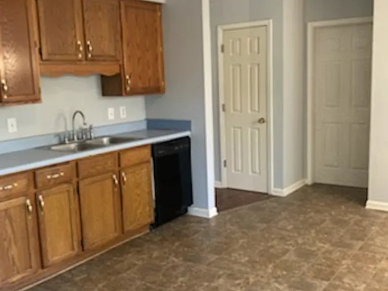 1016 Merritt Lewis Ln — Photo 6