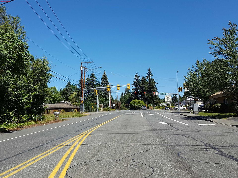 2nd image of 16807 108th Ave SE