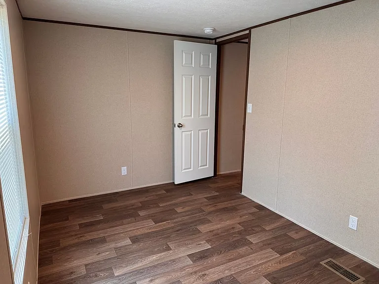 2029 Bensalem Church Rd — Photo 12