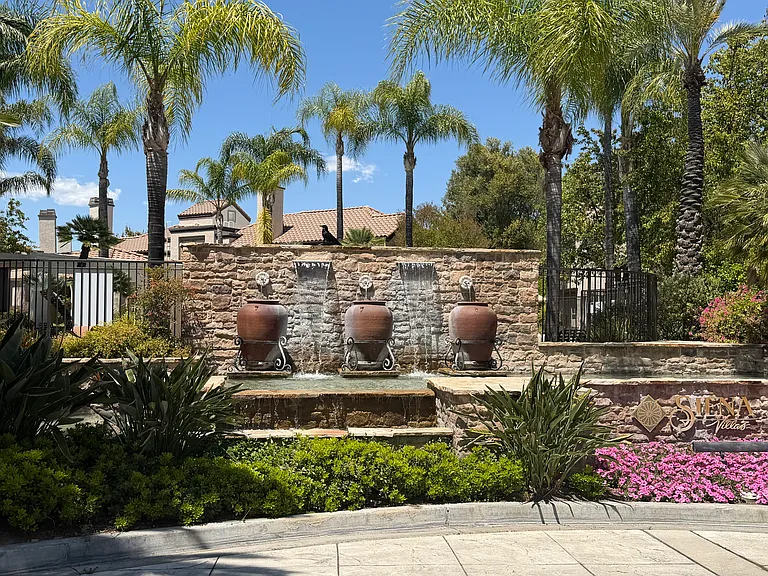 24111 Del Monte Dr #3 — Photo 33