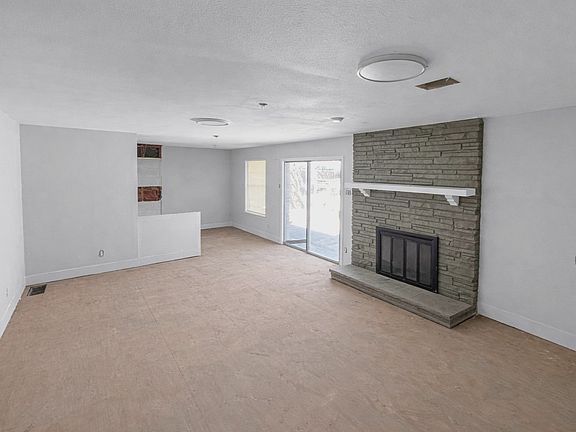 5th image of 3512 Rio Grande Cir