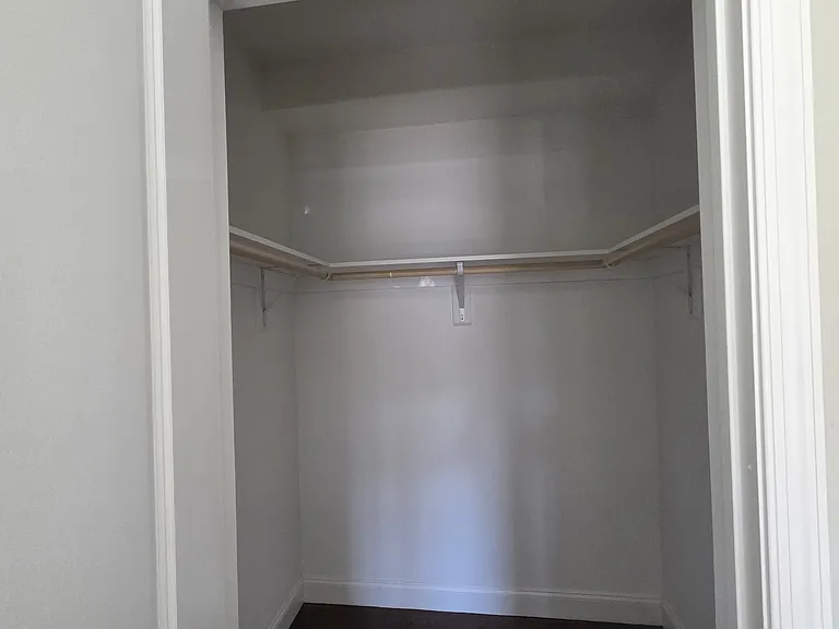 36 Shaw Ave #1 — Photo 10