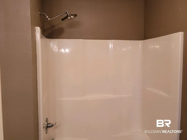 9530 Fox Hunter Ct W — Photo 12