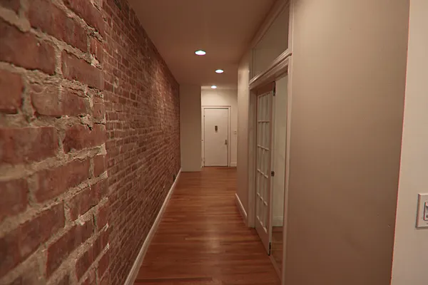 Rented by PMG Real Estate  | media 15
