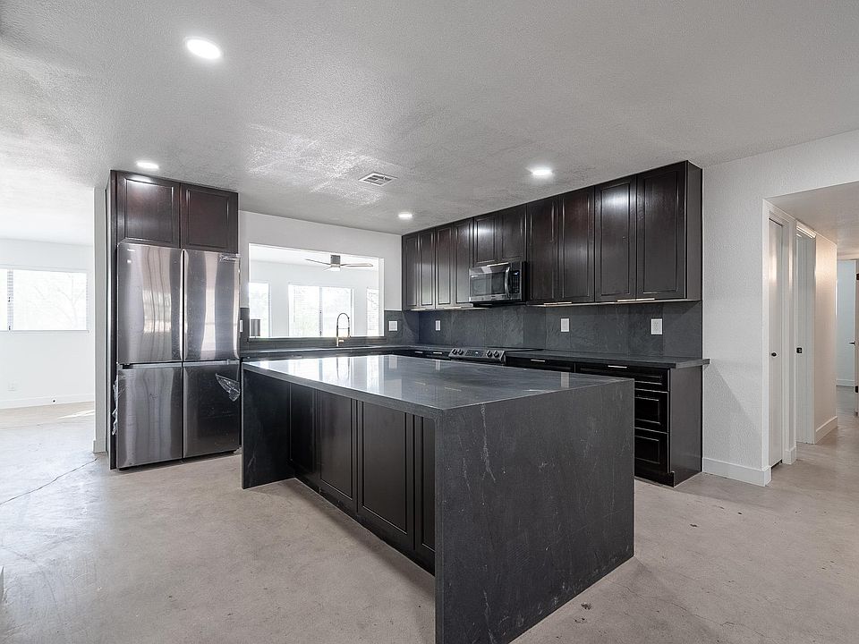 Brand new kitchen with high end LG appliances