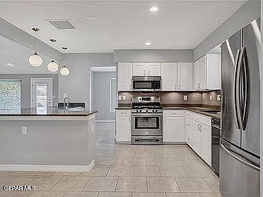 5th image of 5617 Costa Blanca Pl
