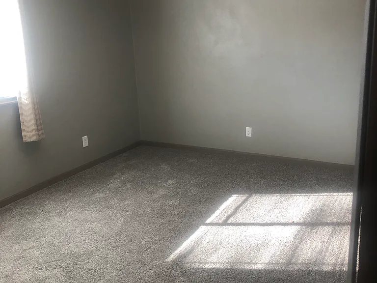 205 E Dunklin St — Photo 6