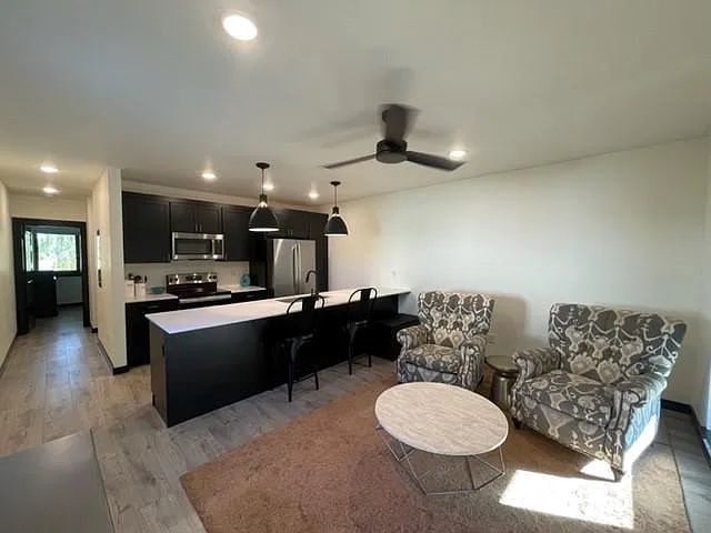 2960 Spring Meadows Dr — Photo 2