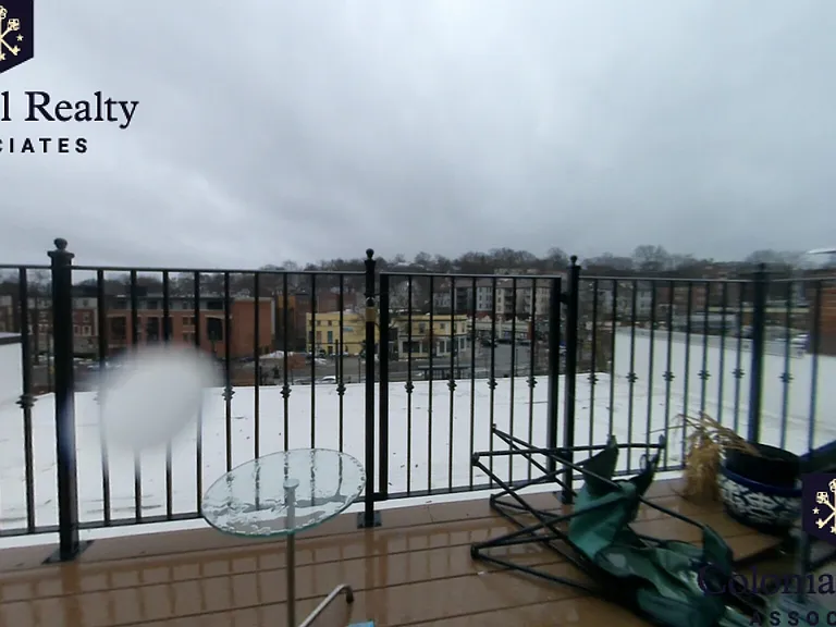 1614 Beacon St #3 — Photo 17