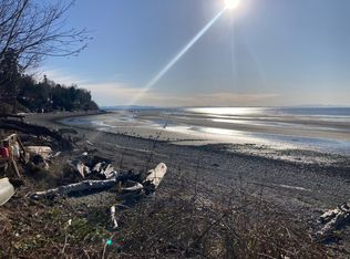 8815 Oertel Dr, Blaine, WA 98230