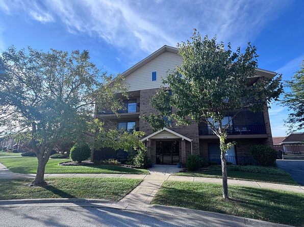 8106 168th Pl APT 3W