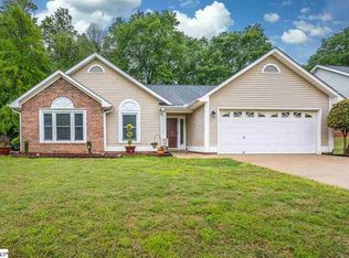 43 Staffordshire Way, Simpsonville, SC 29681
