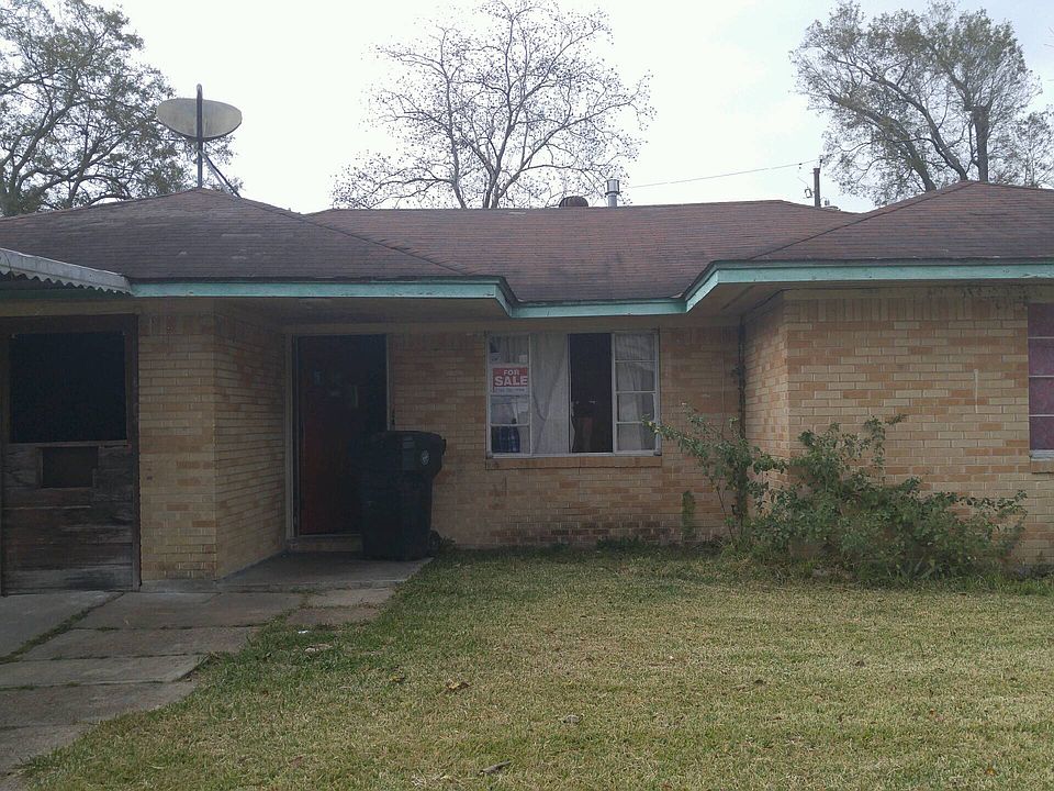 2nd image of 8925 Homewood Ln