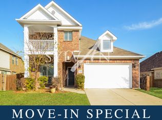 3609 Regent St, Midlothian, TX 76065